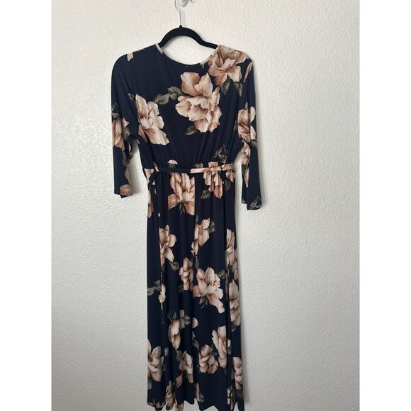 Pink Blush Pink and Navy Floral Belted Maternity Maxi Dress Size M/L - Picture 4 of 6
